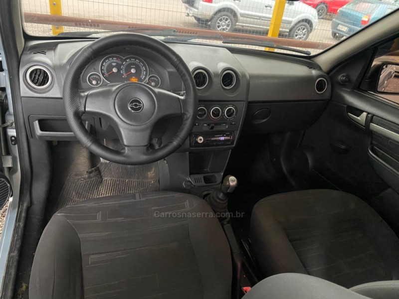 PRISMA 1.4 MPFI LT 8V FLEX 4P MANUAL - 2011 - SAPIRANGA