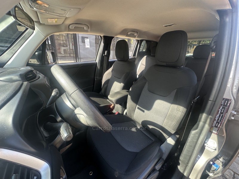 RENEGADE 1.8 16V FLEX 4P AUTOMÁTICO - 2021 - LAJEADO