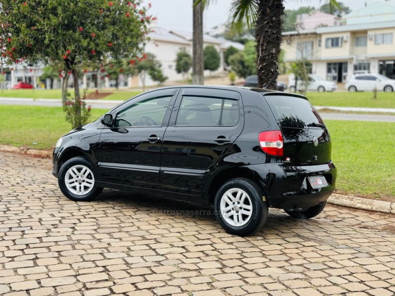 FOX 1.0 MI 8V FLEX 4P MANUAL - 2009 - CASCA
