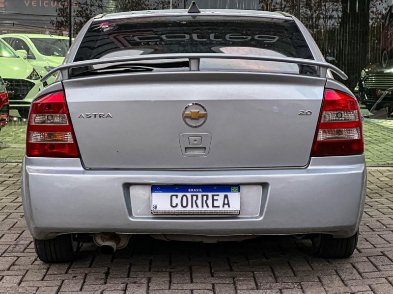 ASTRA 2.0 MPFI ADVANTAGE 8V FLEX 4P MANUAL - 2009 - CANELA