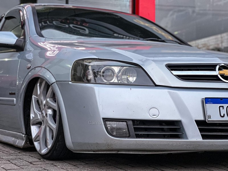 ASTRA 2.0 MPFI ADVANTAGE 8V FLEX 4P MANUAL - 2009 - CANELA