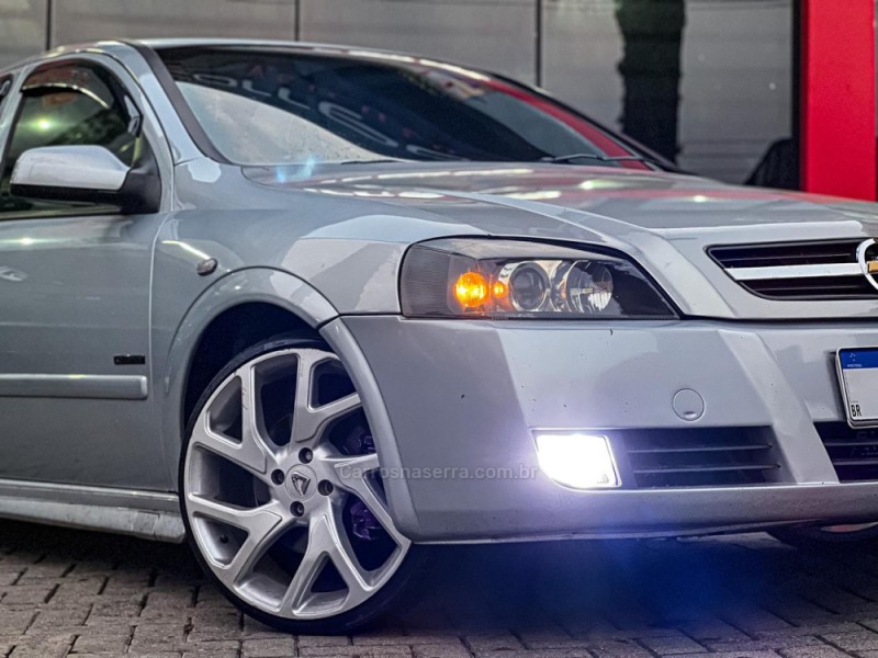 ASTRA 2.0 MPFI ADVANTAGE 8V FLEX 4P MANUAL - 2009 - CANELA