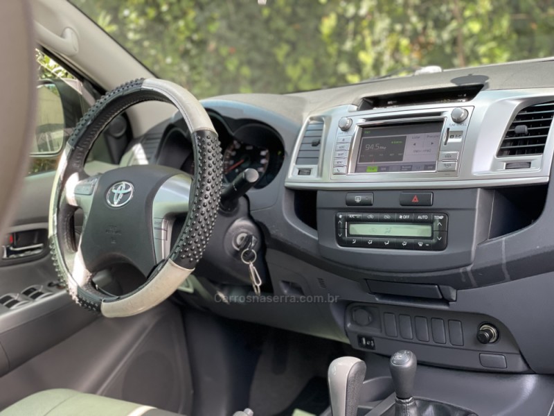 HILUX 2.7 SRV 4X4 CD 16V FLEX 4P AUTOMÁTICO - 2013 - FARROUPILHA
