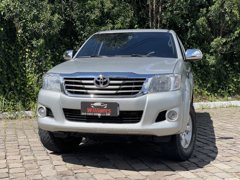 HILUX 2.7 SRV 4X4 CD 16V FLEX 4P AUTOMÁTICO - 2013 - FARROUPILHA