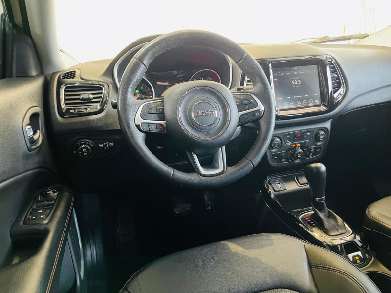 COMPASS 2.0 16V FLEX LIMITED AUTOMÁTICO - 2018 - CAXIAS DO SUL
