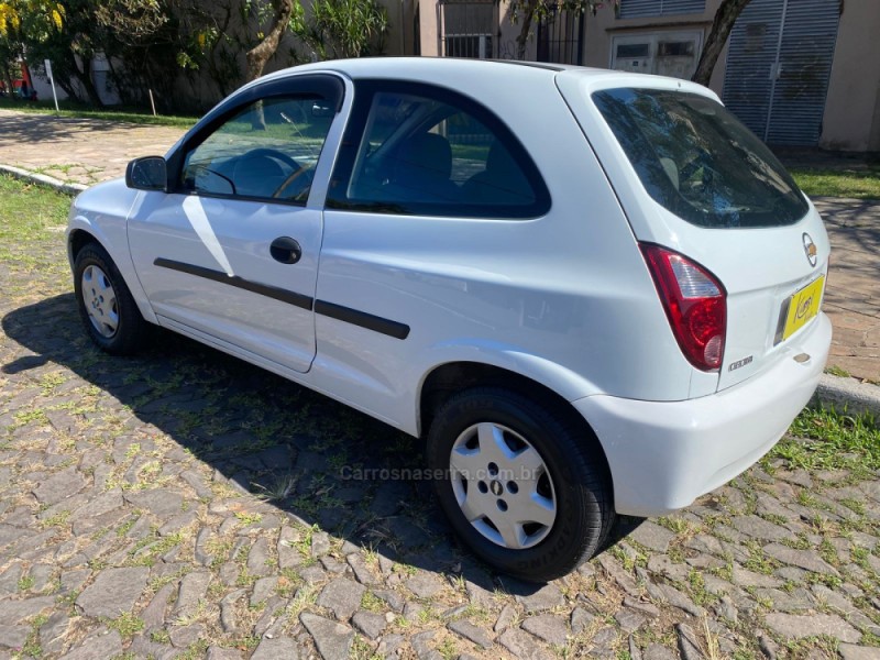 CELTA 1.0 MPFI 8V GASOLINA 2P MANUAL - 2010 - SAPIRANGA