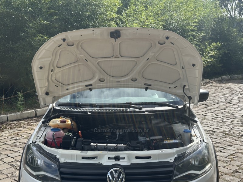 SAVEIRO 1.6 MI TRENDLINE CD 8V FLEX 2P MANUAL - 2015 - NOVA PRATA