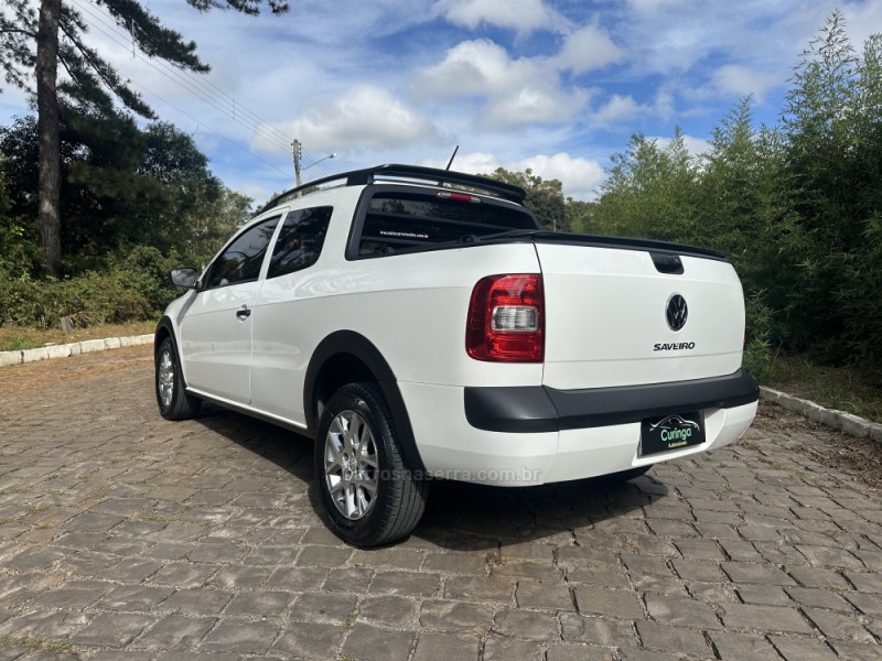 SAVEIRO 1.6 MI TRENDLINE CD 8V FLEX 2P MANUAL - 2015 - NOVA PRATA