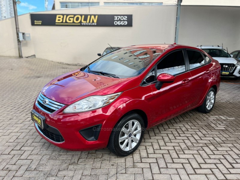 FIESTA 1.6 SE SEDAN 16V FLEX 4P MANUAL