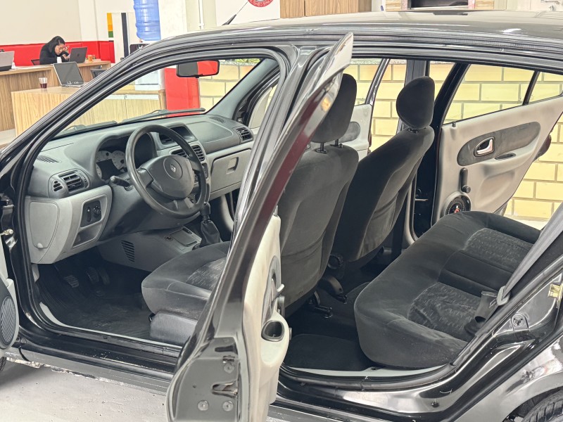 CLIO 1.6 PRIVILÉGE SEDAN 16V GASOLINA 4P MANUAL - 2007 - CAXIAS DO SUL