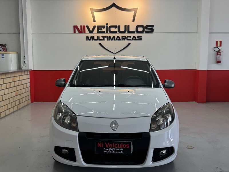 SANDERO 1.0 EXPRESSION 16V FLEX 4P MANUAL - 2014 - CAXIAS DO SUL