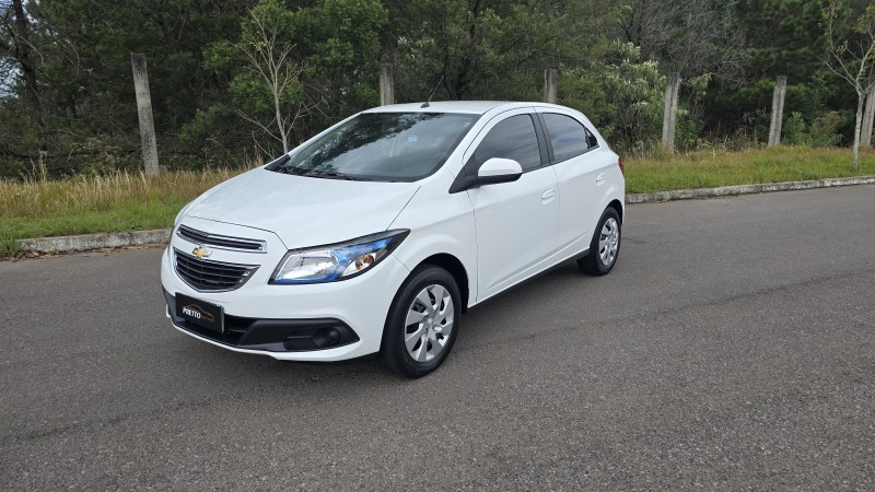 ONIX 1.4 MPFI LT 8V FLEX 4P MANUAL - 2013 - BENTO GONçALVES
