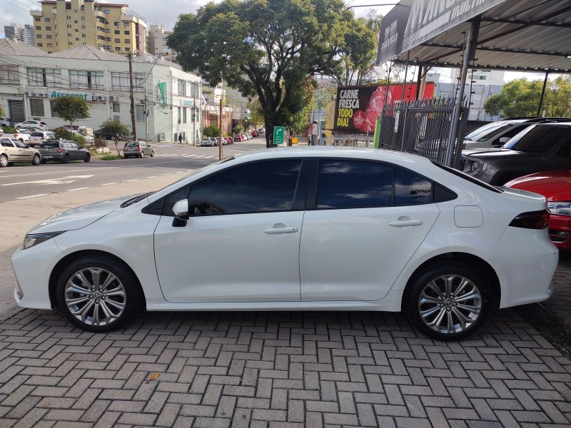COROLLA 2.0 XEI 16V FLEX 4P AUTOMÁTICO - 2022 - CAXIAS DO SUL