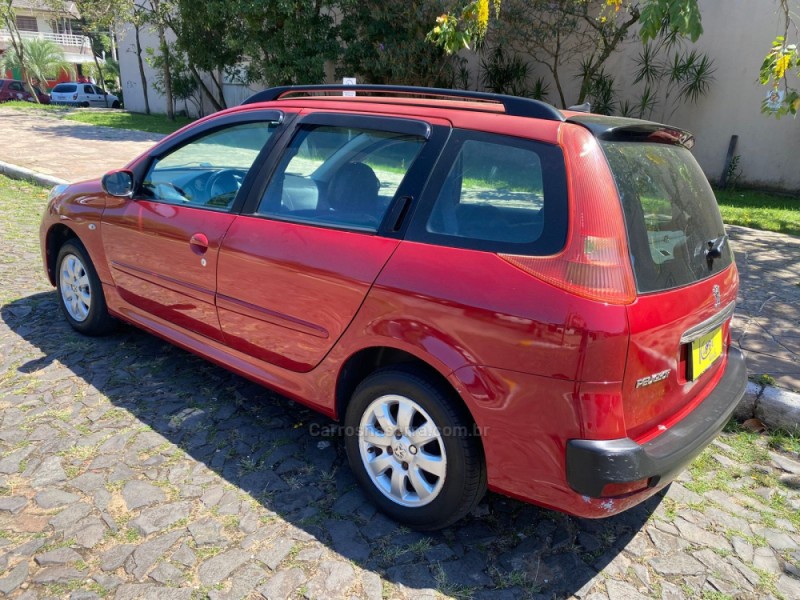 207 1.4 XR S SW 8V FLEX 4P MANUAL - 2011 - SAPIRANGA