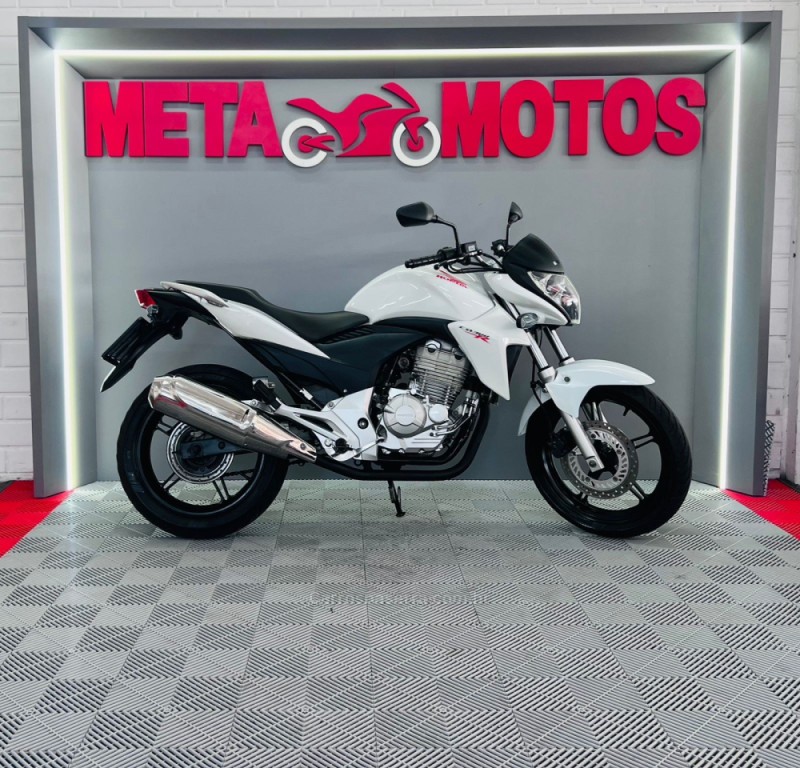 cb 300r 2014 campo bom