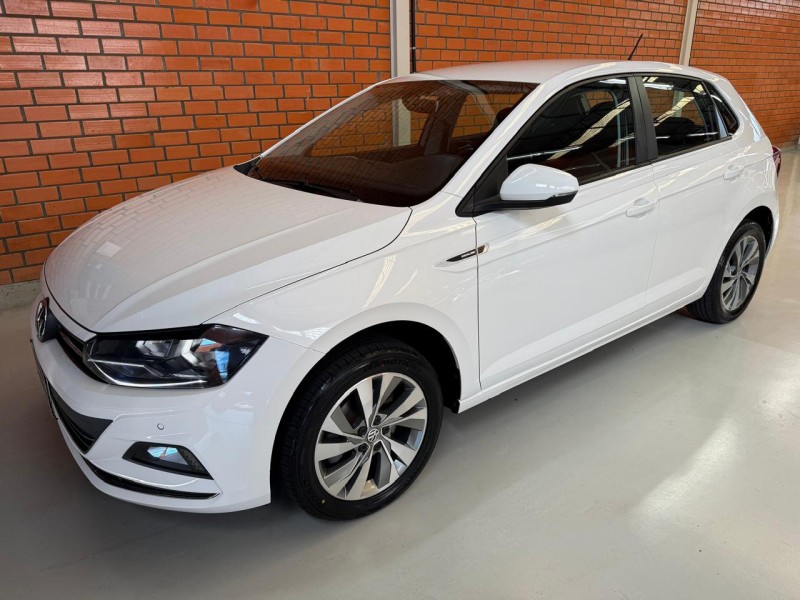 POLO 1.0	200 TSI HIGHLINE AUTOMÁTICO 