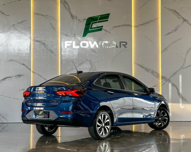ONIX 1.0	PREMIER PLUS 8V TURBO FLEX 4P AUTOMÁTICO - 2024 - GARIBALDI