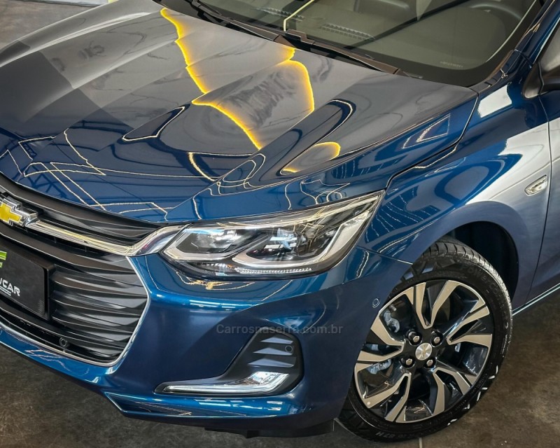 ONIX 1.0	PREMIER PLUS 8V TURBO FLEX 4P AUTOMÁTICO - 2024 - GARIBALDI