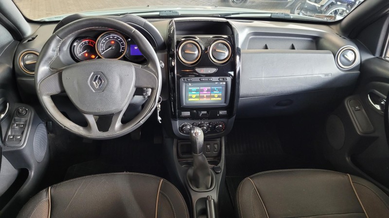 DUSTER 1.6 DYNAMIQUE 4X2 16V FLEX 4P MANUAL - 2017 - GARIBALDI