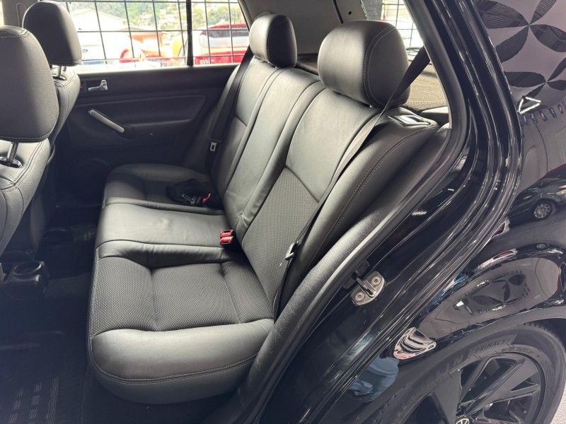 GOLF 1.6 MI SPORTLINE 8V FLEX 4P MANUAL - 2010 - CAXIAS DO SUL