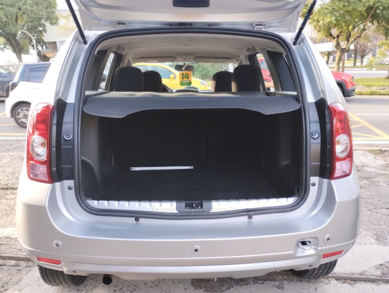 DUSTER 1.6 TECH ROAD 4X2 16V FLEX 4P MANUAL - 2014 - CAXIAS DO SUL