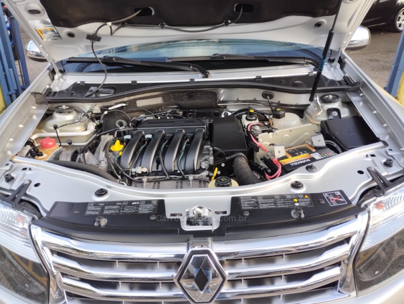 DUSTER 1.6 TECH ROAD 4X2 16V FLEX 4P MANUAL - 2014 - CAXIAS DO SUL