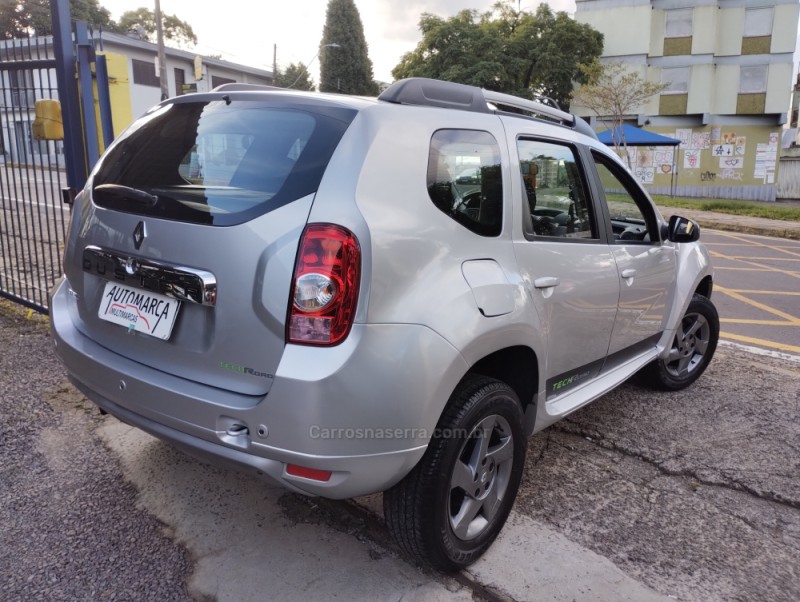DUSTER 1.6 TECH ROAD 4X2 16V FLEX 4P MANUAL - 2014 - CAXIAS DO SUL