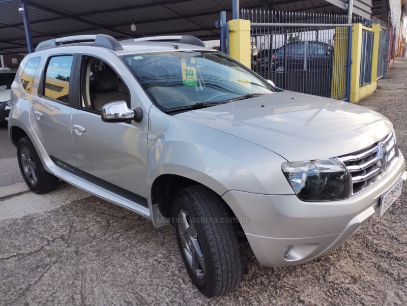 DUSTER 1.6 TECH ROAD 4X2 16V FLEX 4P MANUAL - 2014 - CAXIAS DO SUL