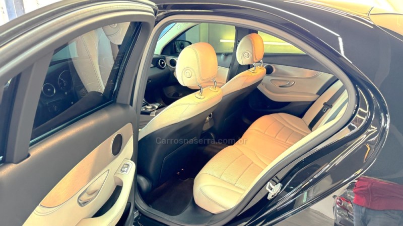C 180 1.6 CGI AVANTGARDE 16V TURBO GASOLINA 4P AUTOMÁTICO - 2015 - LAJEADO
