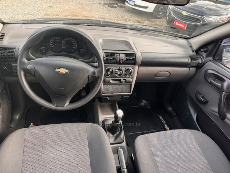 CLASSIC 1.0 MPFI LS 8V FLEX 4P MANUAL - 2015 - CANELA