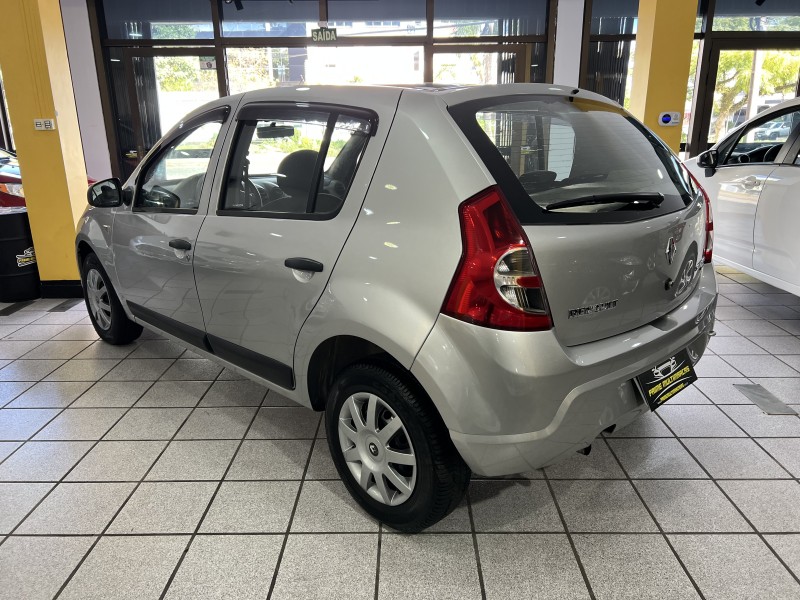 SANDERO 1.0 EXPRESSION 16V FLEX 4P MANUAL - 2010 - CAXIAS DO SUL
