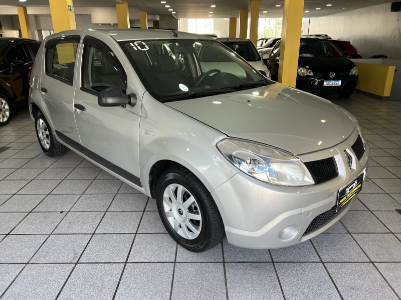SANDERO 1.0 EXPRESSION 16V FLEX 4P MANUAL - 2010 - CAXIAS DO SUL