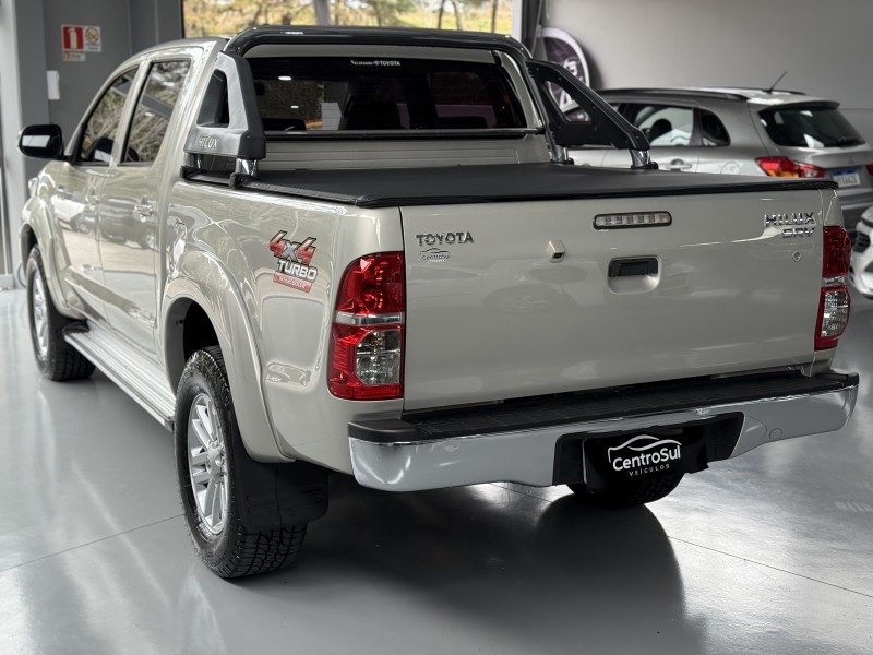 HILUX 3.0 SRV 4X4 CD 16V TURBO INTERCOOLER DIESEL 4P AUTOMÁTICO - 2014 - CARLOS BARBOSA