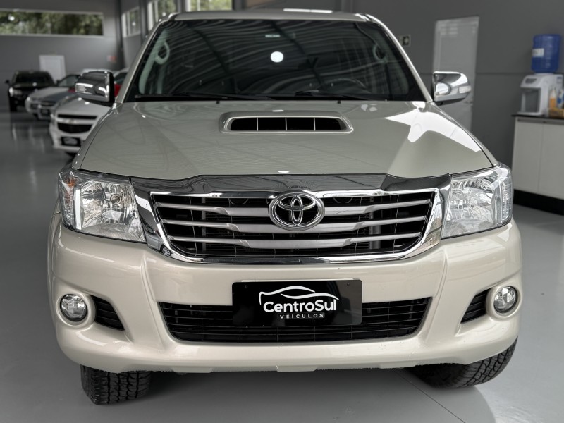 HILUX 3.0 SRV 4X4 CD 16V TURBO INTERCOOLER DIESEL 4P AUTOMÁTICO - 2014 - CARLOS BARBOSA