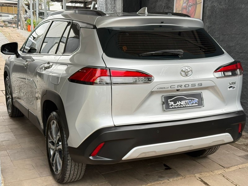 COROLLA 2.0 CROSS XRE 16V FLEX 4P AUTOMÁTICO - 2022 - FARROUPILHA