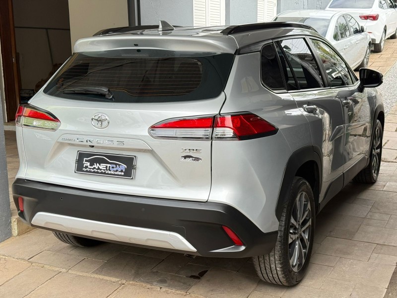 COROLLA 2.0 CROSS XRE 16V FLEX 4P AUTOMÁTICO - 2022 - FARROUPILHA