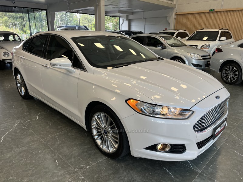 FUSION 2.0 TITANIUM FWD 16V GASOLINA 4P AUTOMÁTICO - 2013 - ESTâNCIA VELHA