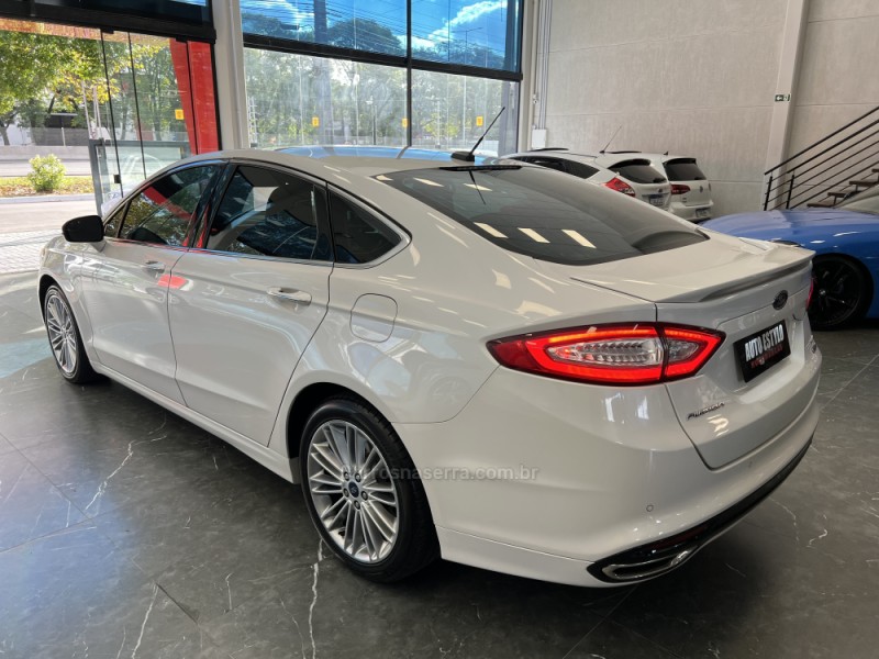 FUSION 2.0 TITANIUM FWD 16V GASOLINA 4P AUTOMÁTICO - 2013 - ESTâNCIA VELHA