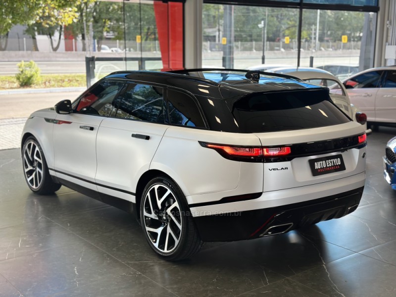 RANGE ROVER VELAR 2.0 P300 GASOLINA R-DYNAMIC SE AUTOMÁTICO - 2020 - ESTâNCIA VELHA
