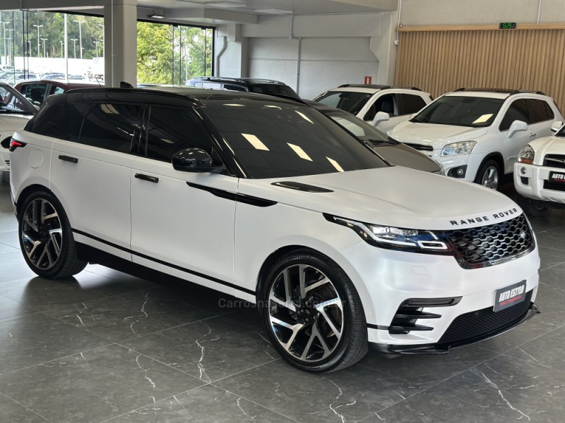 RANGE ROVER VELAR 2.0 P300 GASOLINA R-DYNAMIC SE AUTOMÁTICO - 2020 - ESTâNCIA VELHA
