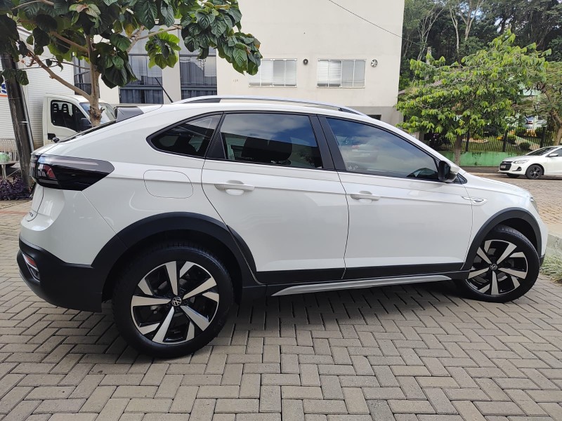 NIVUS 1.0 200 TSI HIGHLINE LAUNCHING EDITION TOTAL FLEX 4P AUTOMÁTICO - 2021 - LAJEADO