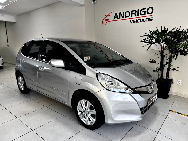 fit 1.4 lx 16v flex 4p automatico 2013 caxias do sul