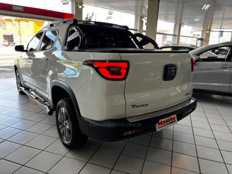 TORO 1.8 16V EVO FLEX FREEDOM AUTOMÁTICO - 2020 - CAXIAS DO SUL