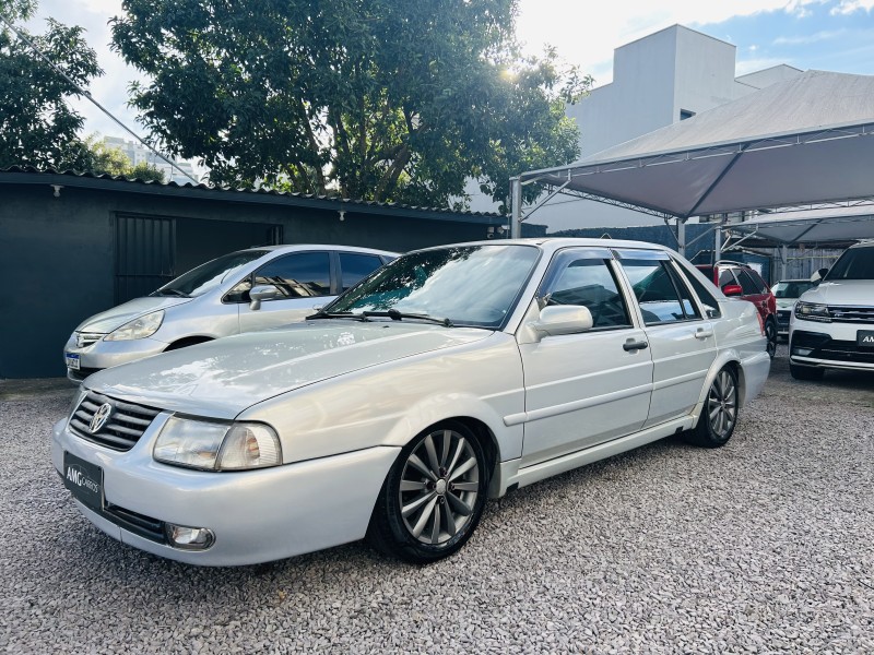 SANTANA 2.0 MI 8V GASOLINA 4P MANUAL - 2000 - CAXIAS DO SUL