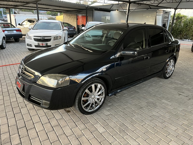 ASTRA 2.0 MPFI CD 8V GASOLINA 4P MANUAL - 2004 - CAXIAS DO SUL