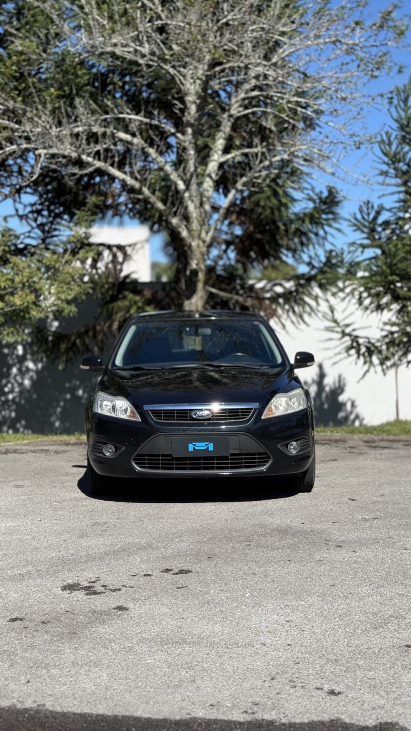 FOCUS 1.6 GLX 8V FLEX 4P MANUAL - 2012 - FARROUPILHA