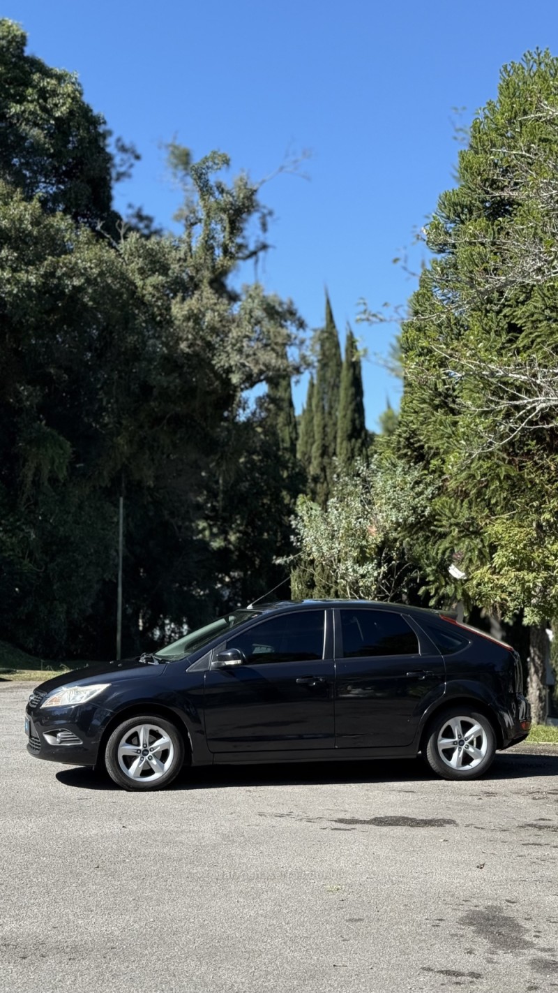 FOCUS 1.6 GLX 8V FLEX 4P MANUAL - 2012 - FARROUPILHA