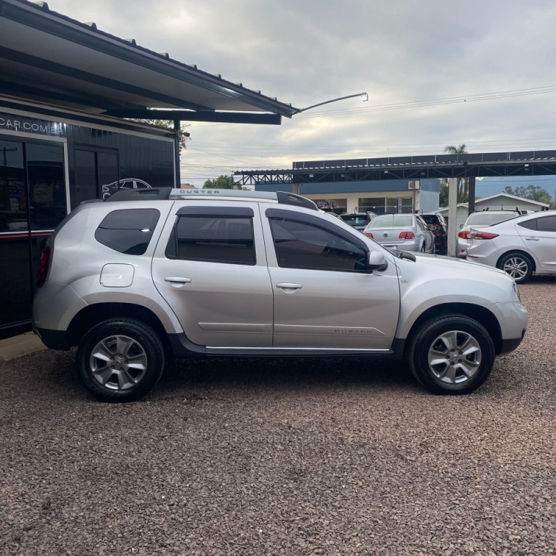 DUSTER 1.6 DYNAMIQUE 4X2 16V FLEX 4P MANUAL - 2019 - LAJEADO