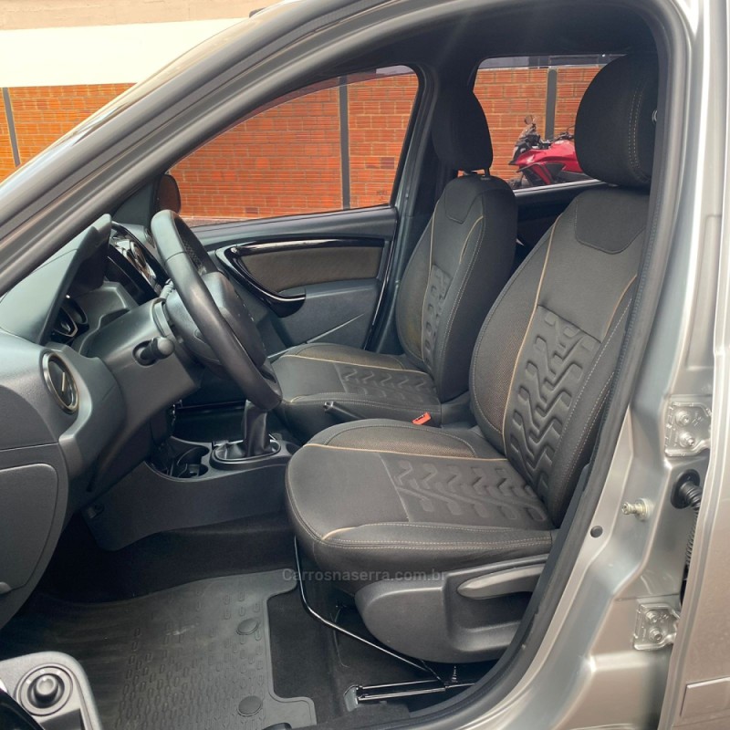 DUSTER 1.6 DYNAMIQUE 4X2 16V FLEX 4P MANUAL - 2019 - LAJEADO