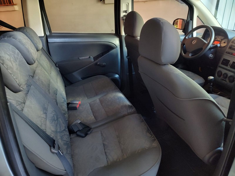 IDEA 1.8 MPI ADVENTURE 8V FLEX 4P MANUAL - 2010 - CAXIAS DO SUL